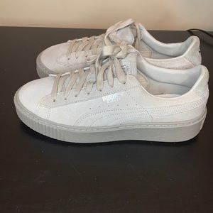Women’s Platform Puma Sneakers